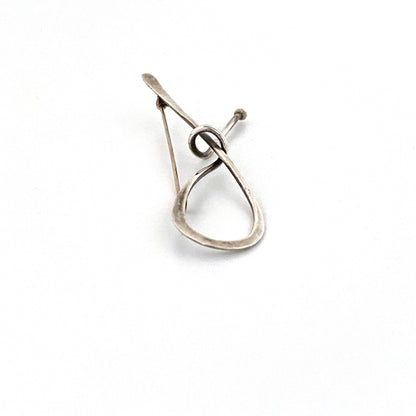 profile Art Smith USA vintage silver large loop brooch American Modernist jewelry design