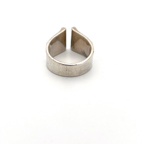 Plus Design Norway silver 'dots' ring ~ Anna Greta Eker