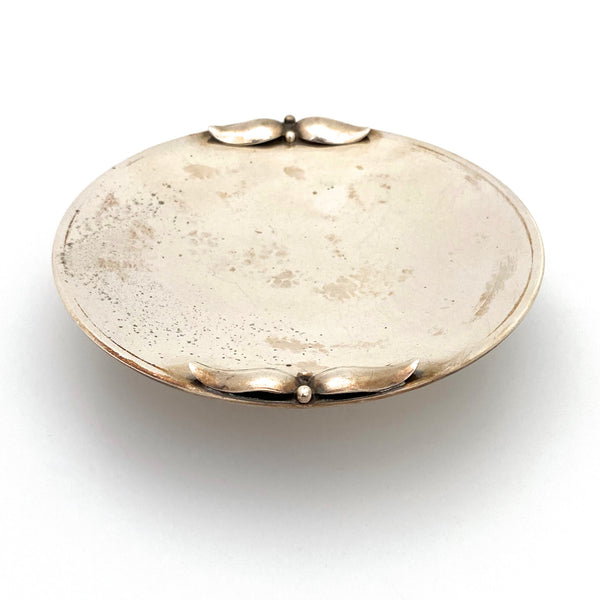 Poul Petersen silver tazza ~ leaf & berry motif