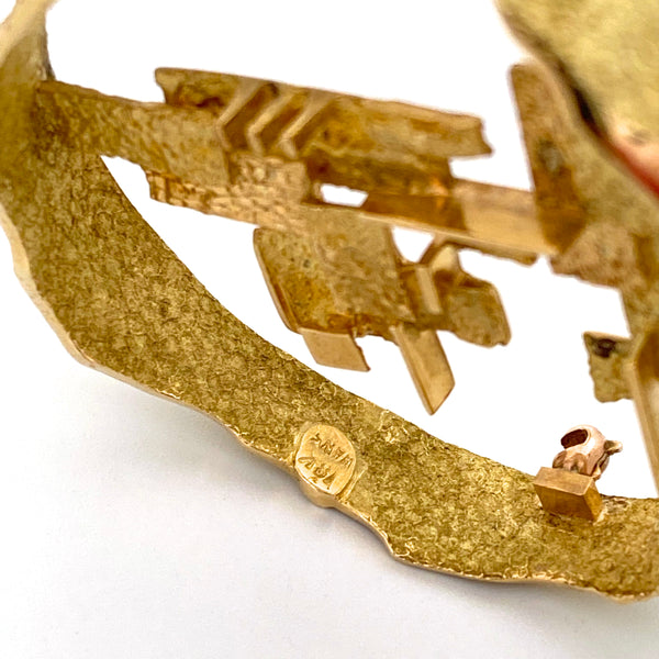 Hans Gehrig 18k gold round sculptural pendant ~ original box