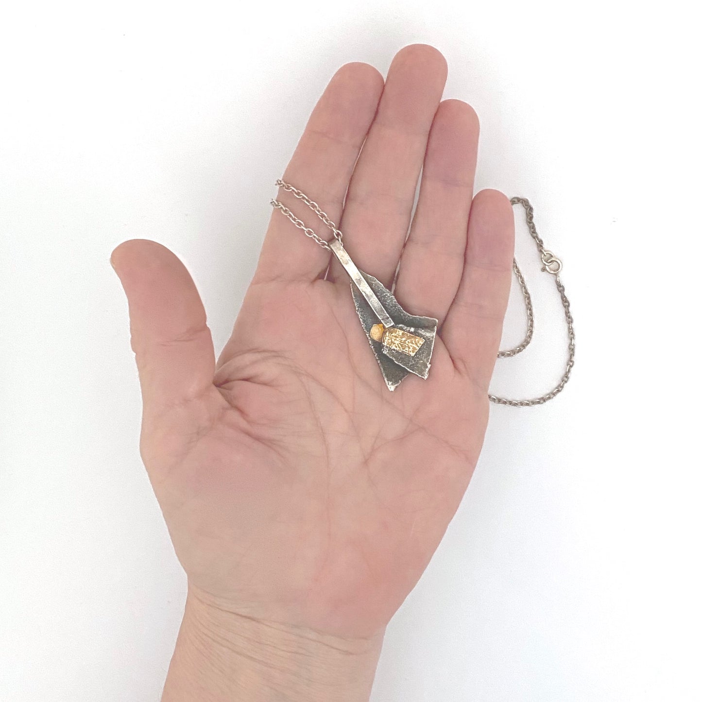 scale Jean-Pierre Gauvreau Canada vintage silver 18k gold pendant necklace Canadian Modernist jewelry design