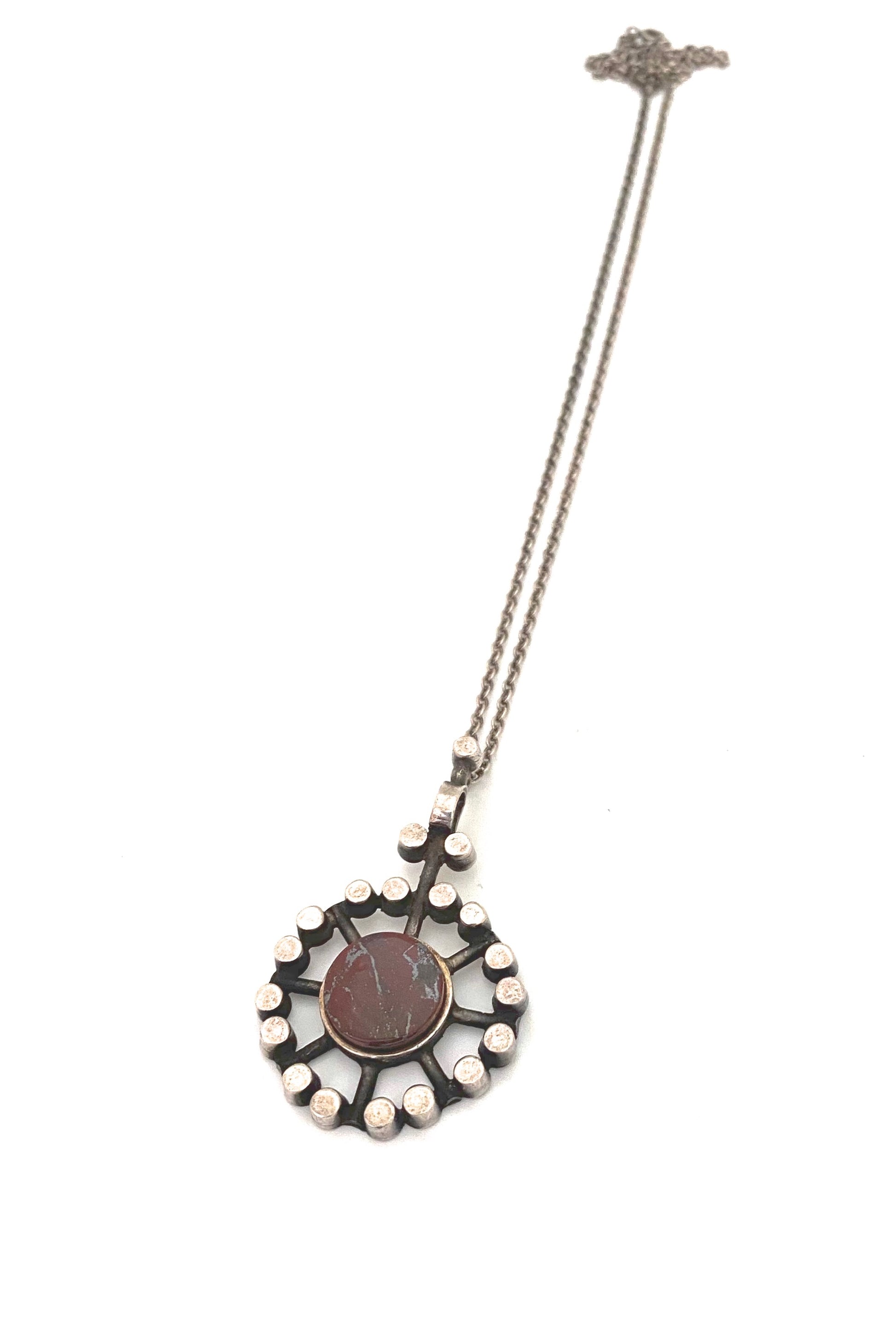 Jorma Laine for Kultateollisuus Finland vintage silver red jasper pendant necklace 1973 Scandinavian Modernist jewelry design