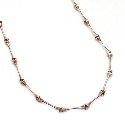 detail Lapponia Finland vintage silver long link sculptural chain necklace 1985 Scandinavian Modernist jewelry design