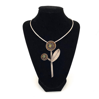 detail Mena Messina USA large silver peridot brooch pendant Modernist jewelry design