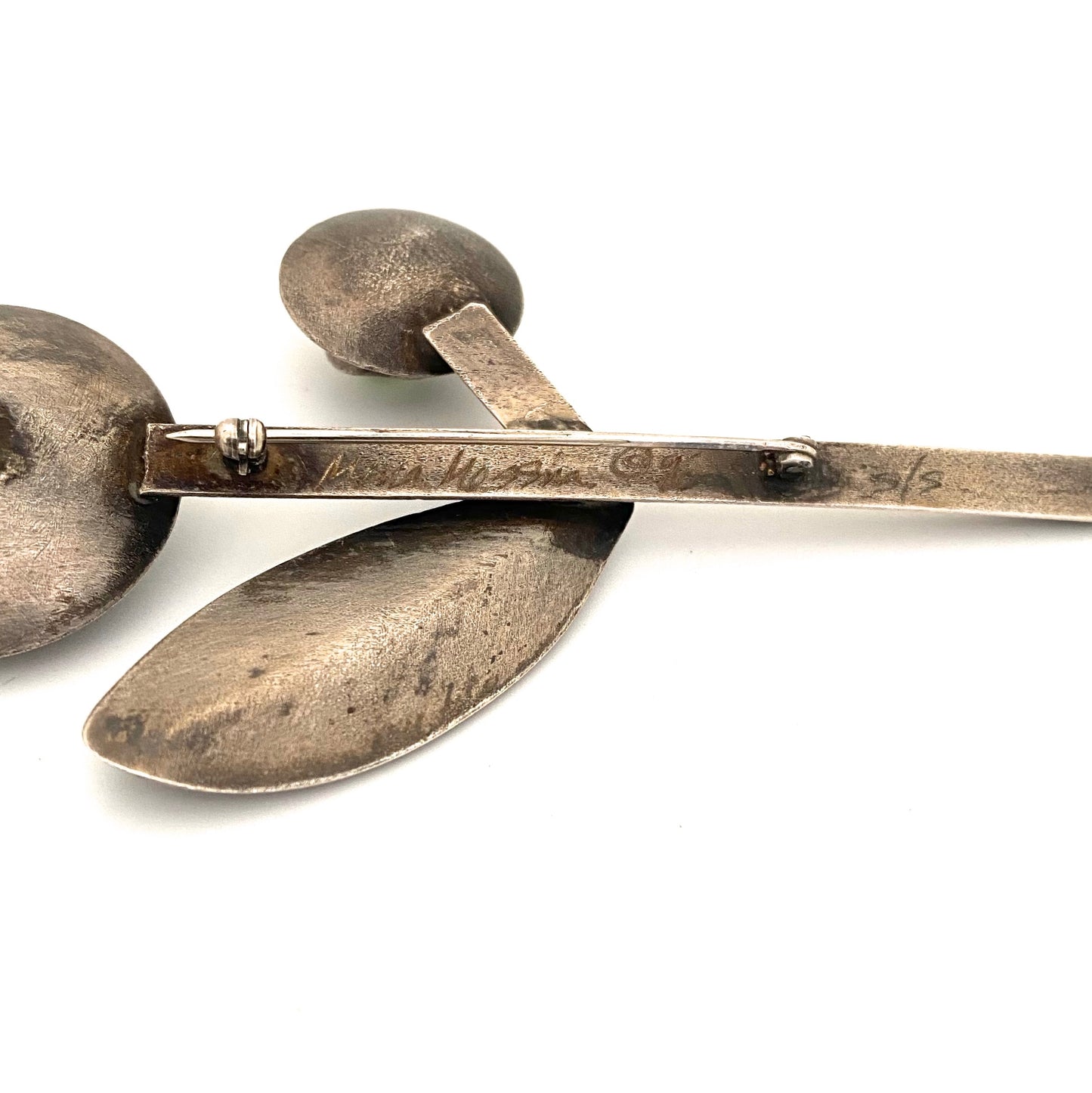 Mena Messina large silver & peridot brooch / pendant
