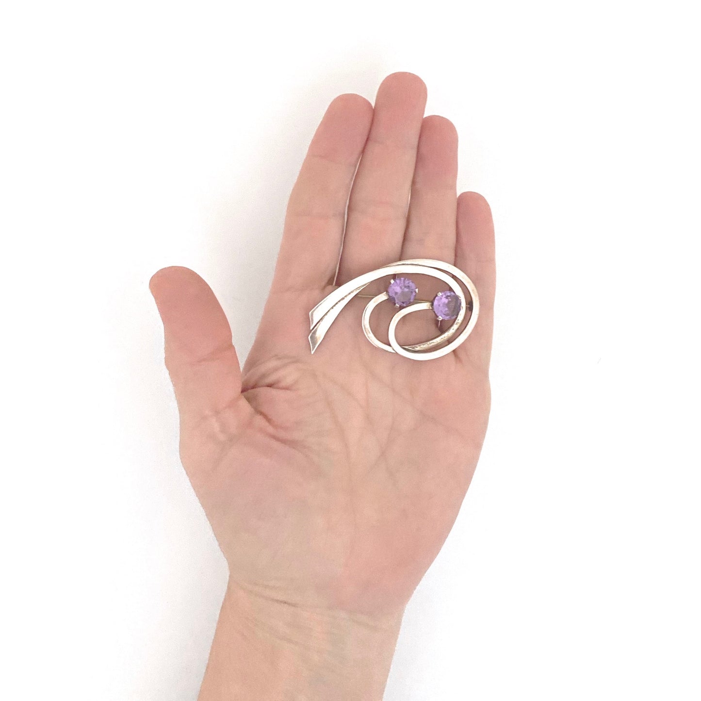 scale Miguel Melendez Mexico vintage silver alexandrite swirl brooch Modernist jewelry design