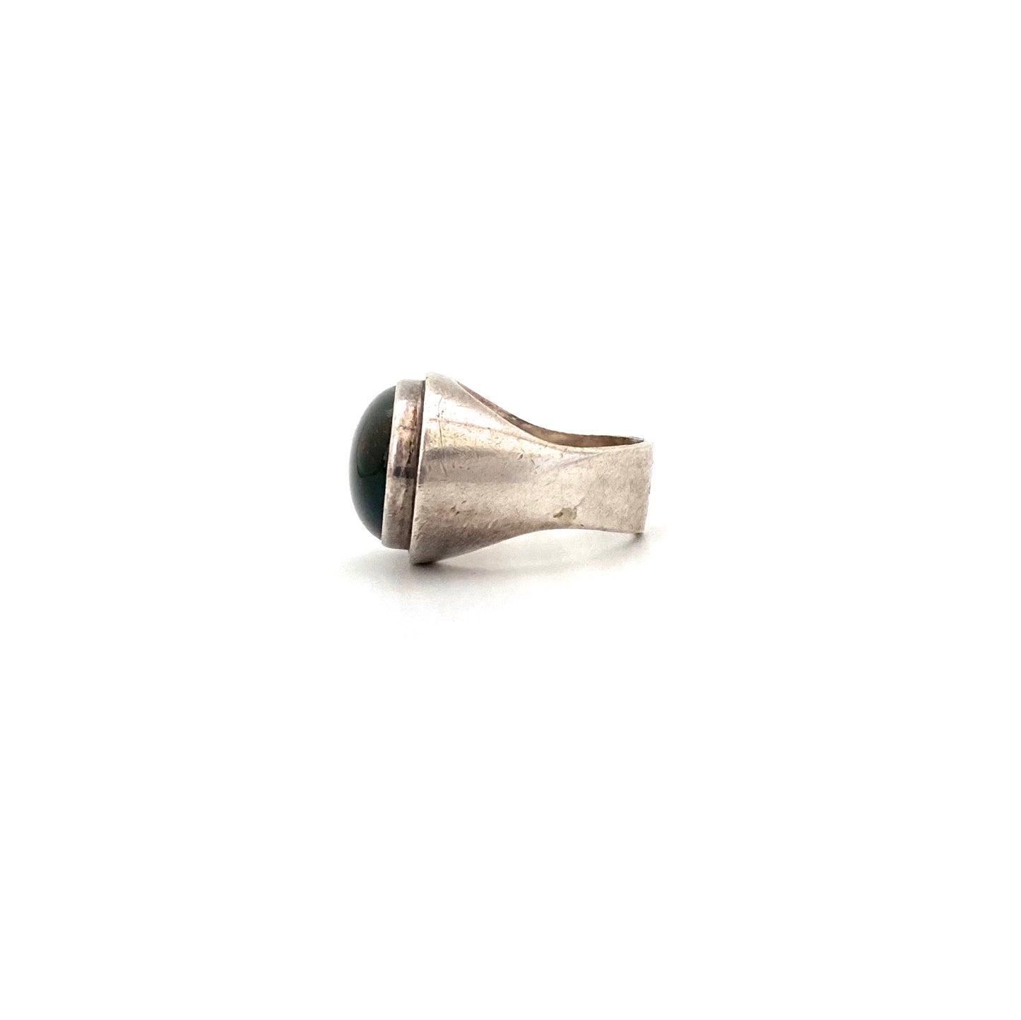 profile Mike and Paula Letki m&pl Canada vintage silver bloodstone ring Canadian Modernist jewelry dersign