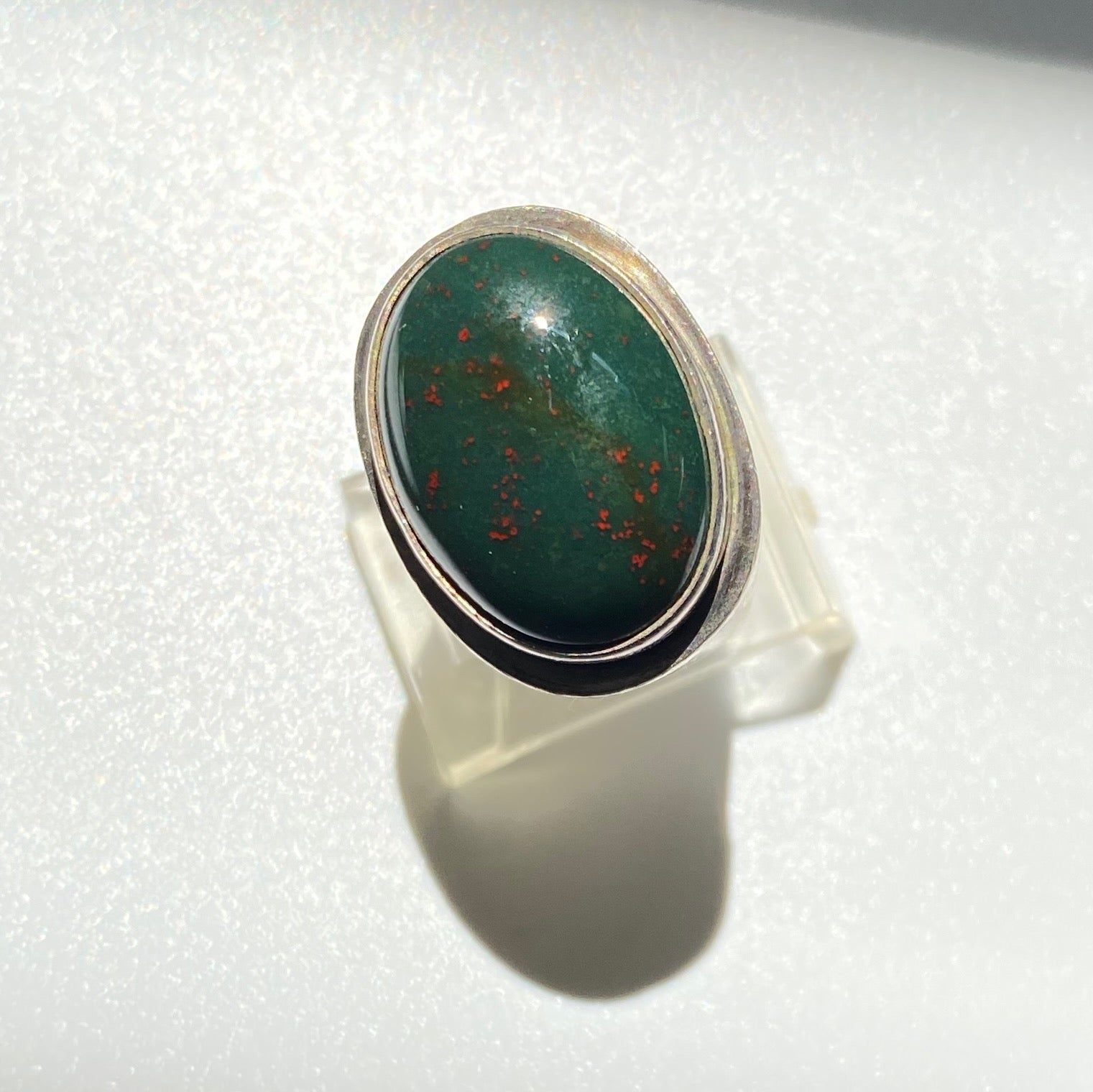 detail Mike and Paula Letki m&pl Canada vintage silver bloodstone ring Canadian Modernist jewelry dersign