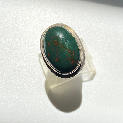 detail Mike and Paula Letki m&pl Canada vintage silver bloodstone ring Canadian Modernist jewelry dersign