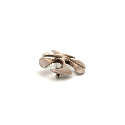 Olaf Skoogfors large silver biomorphic brooch
