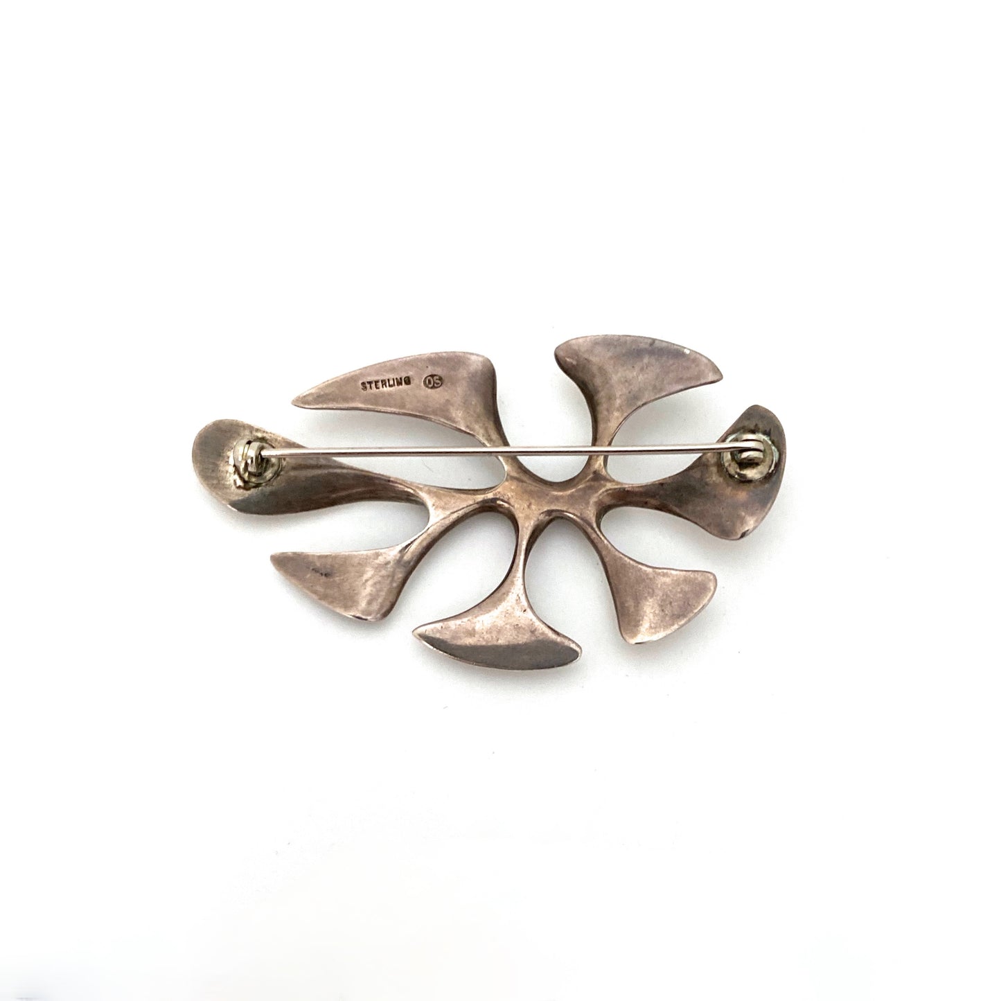 Olaf Skoogfors large silver biomorphic brooch