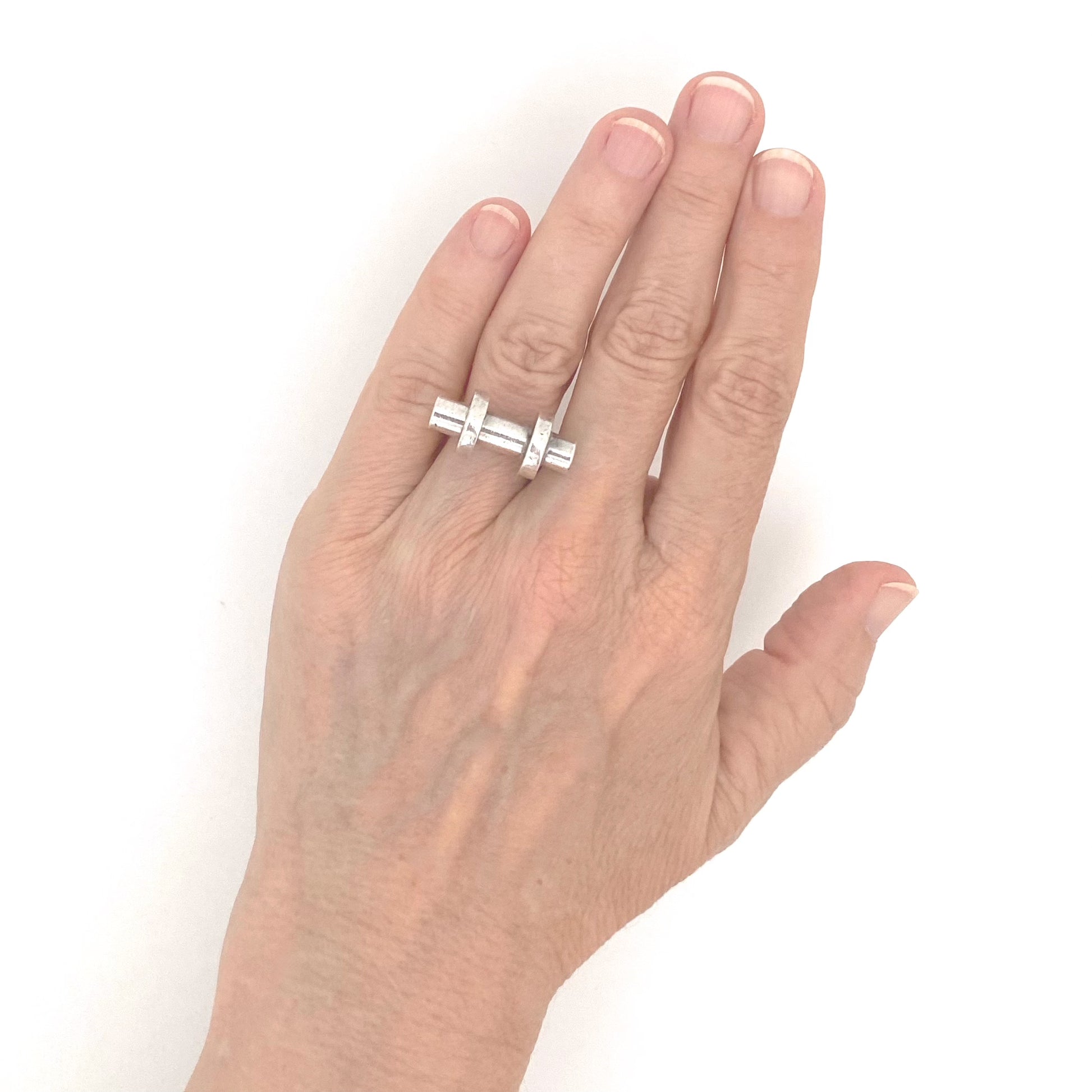 scale Pekka Piekainen Finland vintage silver heavy ring 1974 Scandinavian Modernist jewelry design