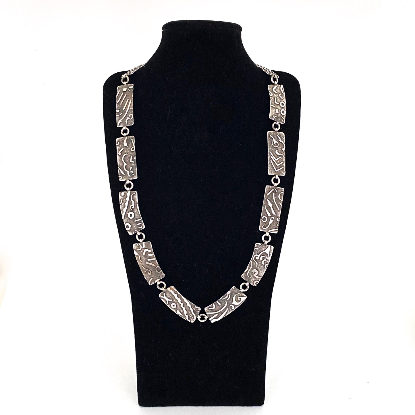 detail Peter Lawrence Canada vintage silver wide link postmodern necklace Canadian jewelry design