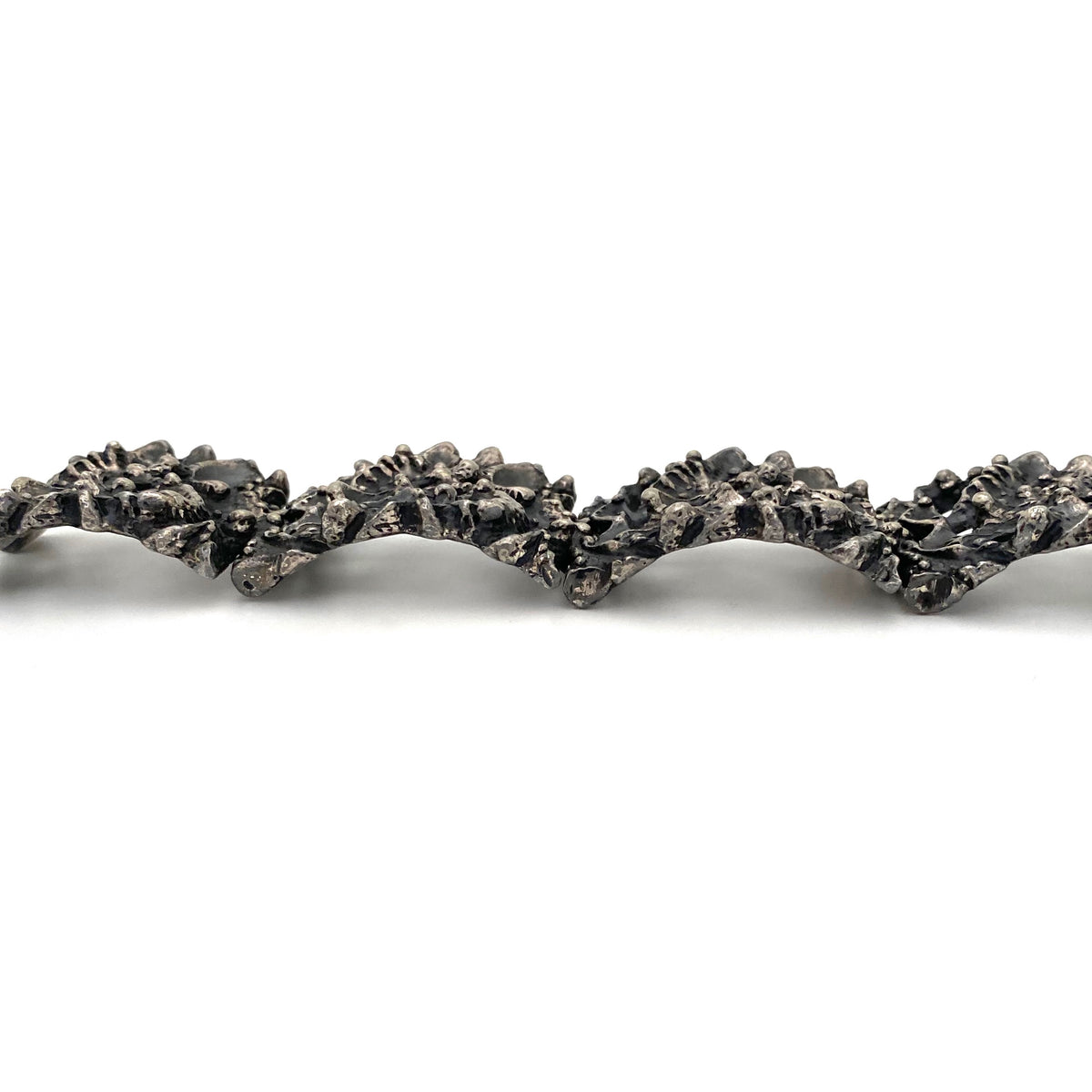 profile Robert Larin Canada vintage brutalist pewter chunky link bracelet Canadian Modernist jewelry design