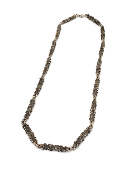 Robert Larin Canada vintage brutalist pewter long link chain double sided Canadian Modernist jewelry design.