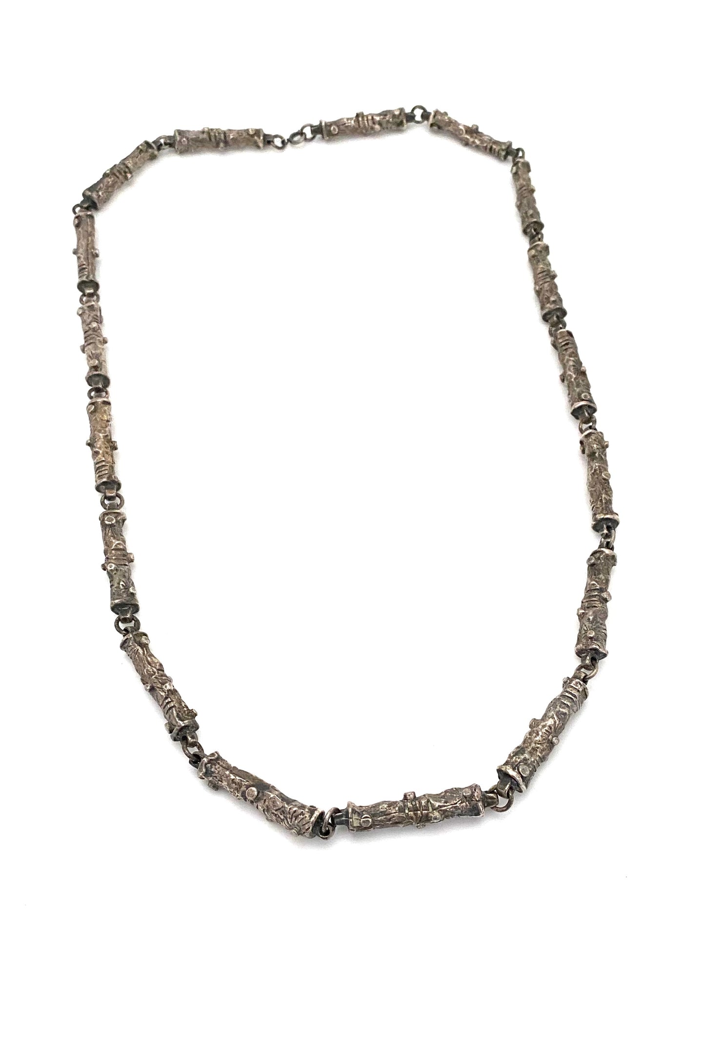 Robert Larin Canada vintage brutalist pewter long link chain necklace Canadian Modernist jewelry design