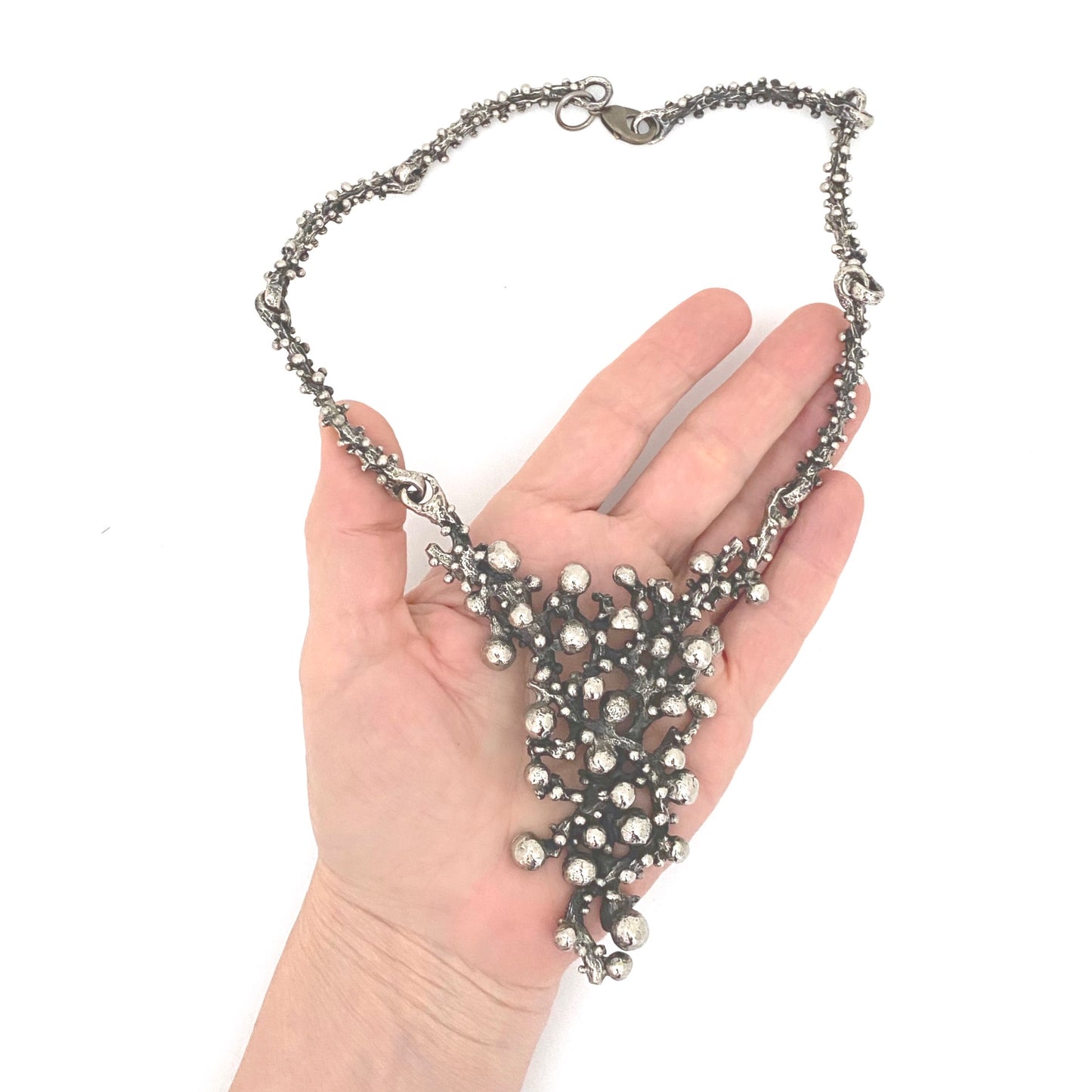 scale Robert Larin Canada vintage brutalist pewter openwork large bib necklace Canadian Modernist jewelry design