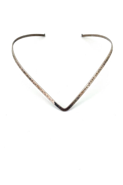 Alton hammered silver neck ring ~ 1976