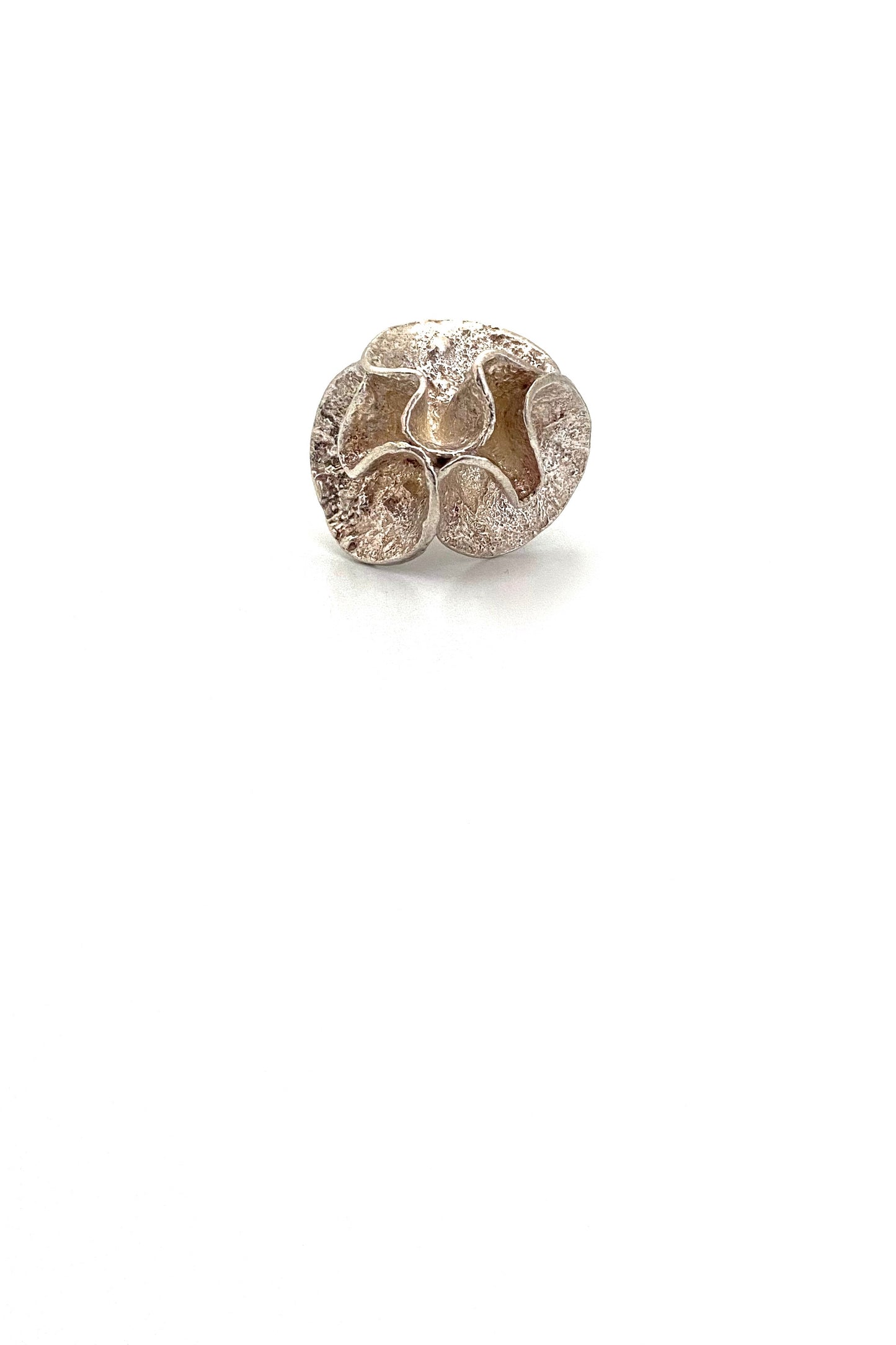 Mema Sweden vintage silver extra large Water Lily ring Theresia Hvorslev 1975 Scandinavian Modernist jewelry design