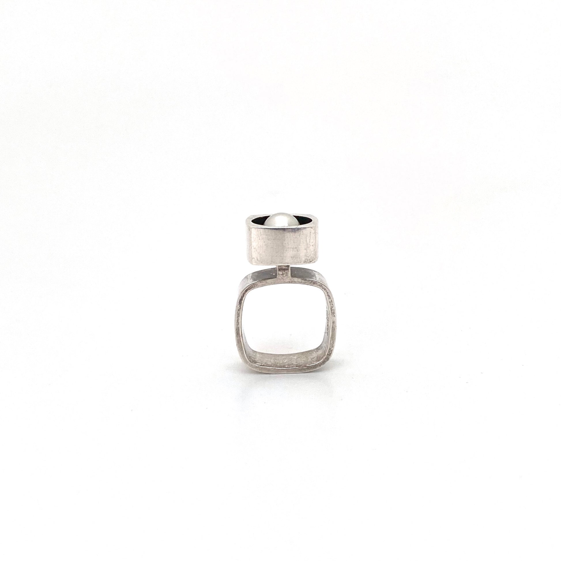 profile Walter Schluep Canada vintage silver and pearl ring with original box Canadian Modernist jewelry design