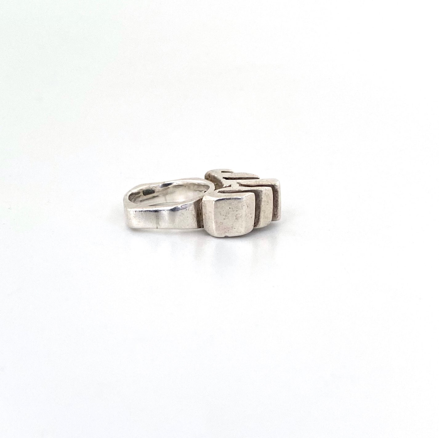 large & heavy silver ring – Samantha Howard Vintage