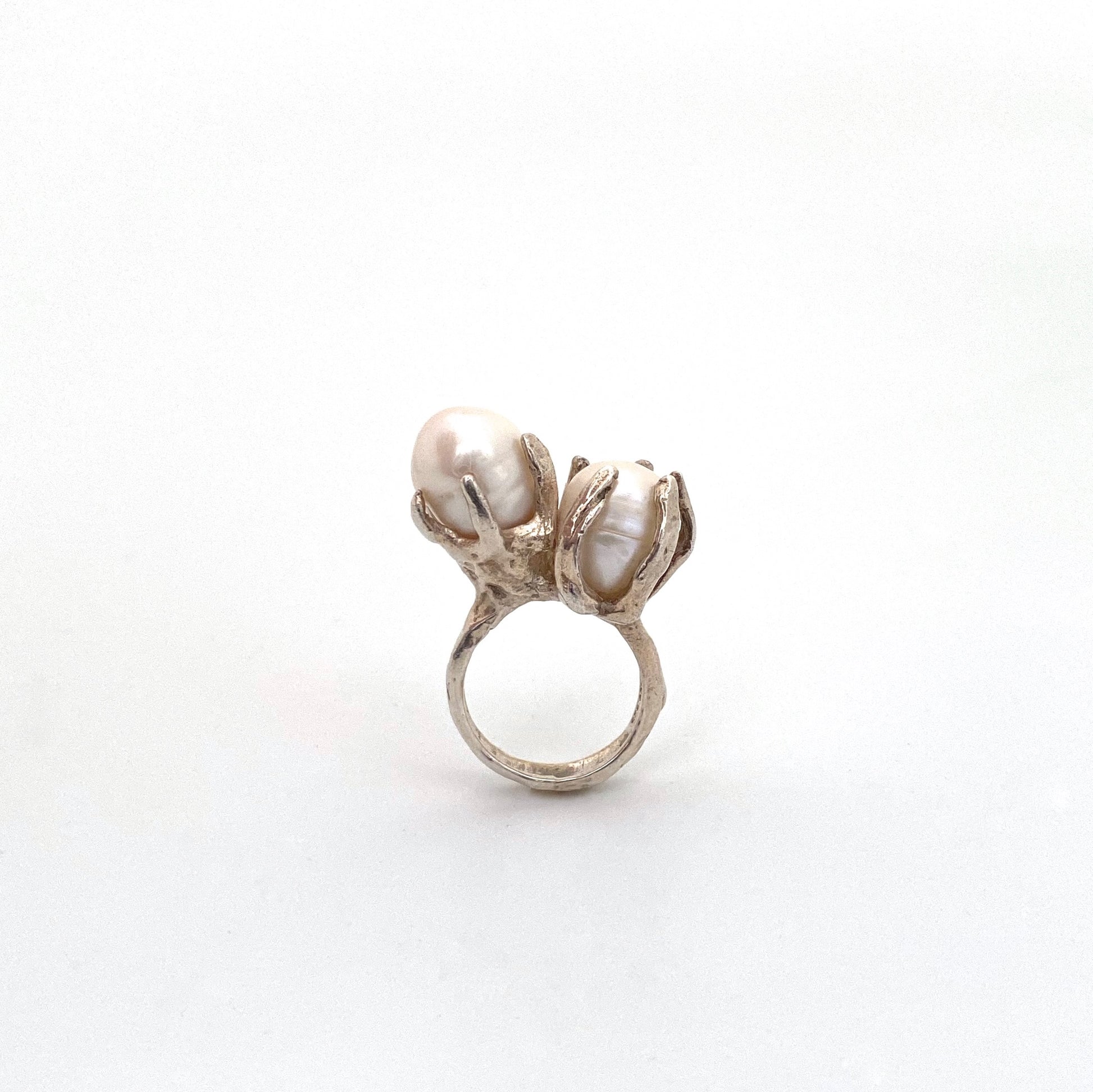 profile vintage Mexico large silver pearls ring brutalist jewelry design