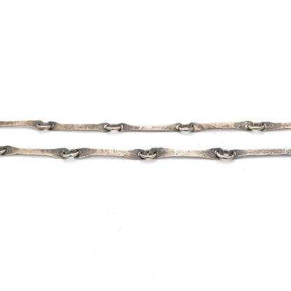 profile vintage hammered silver long link chain necklace Modernist jewelry design