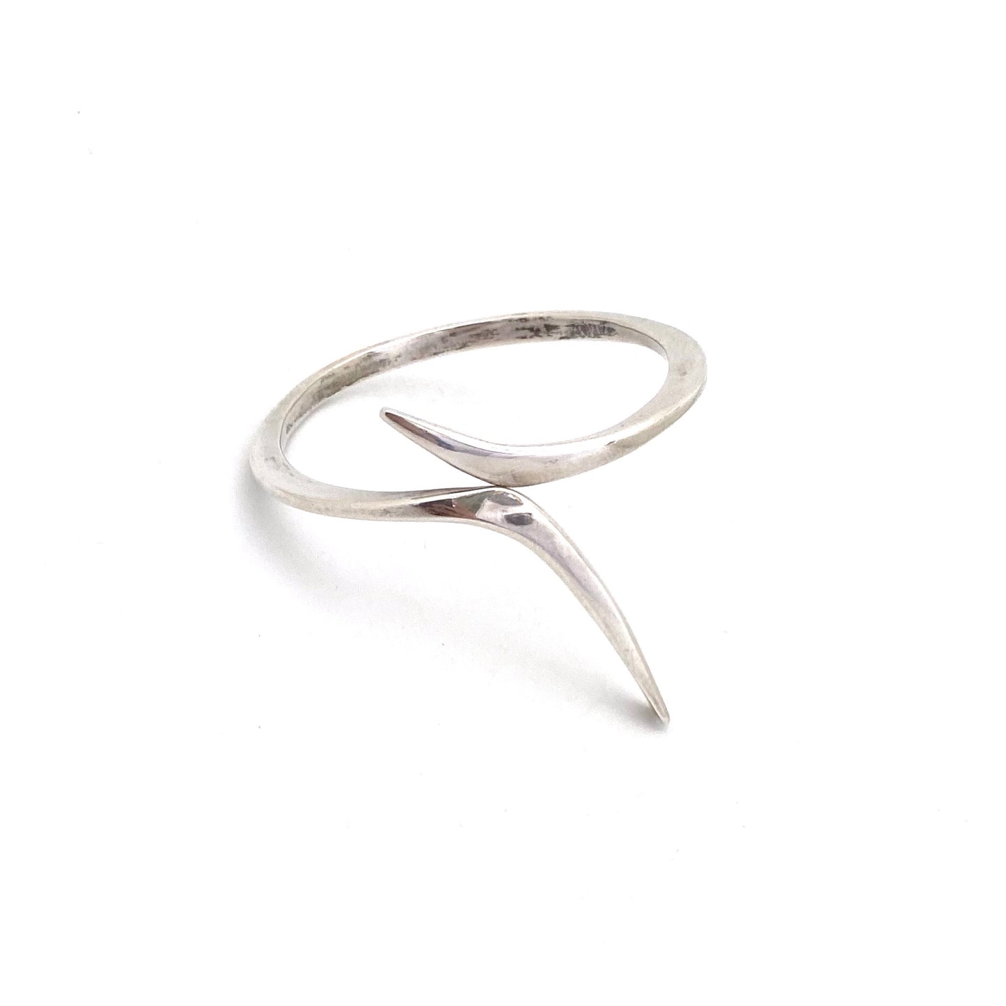 hand wrought Modernist silver bangle bracelet