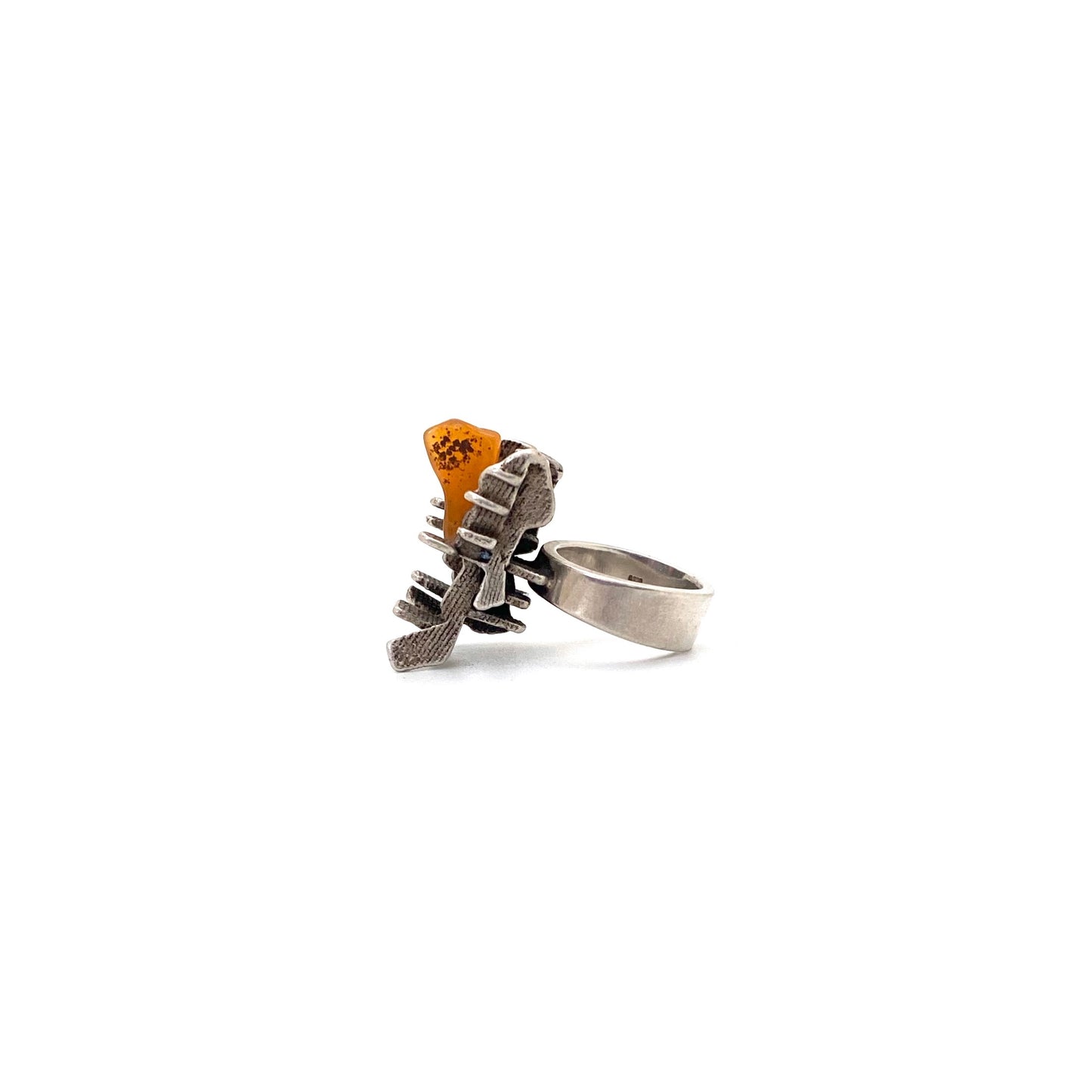 profile large vintage silver agate brutalist ring Switzerland Modernist jewelry design
