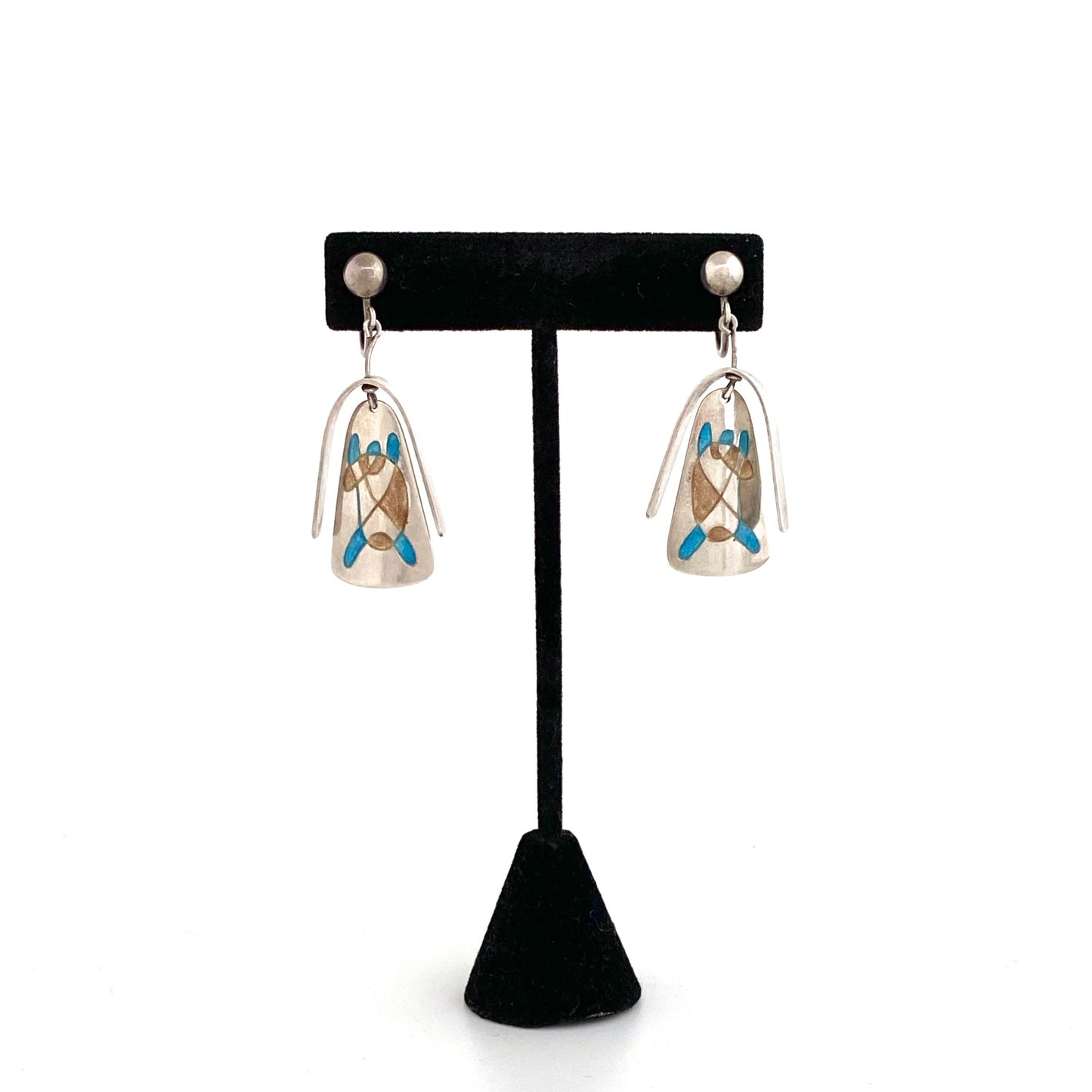 detail vintage silver enamel abstract figure kinetic drop earrings Modernist jewelry design