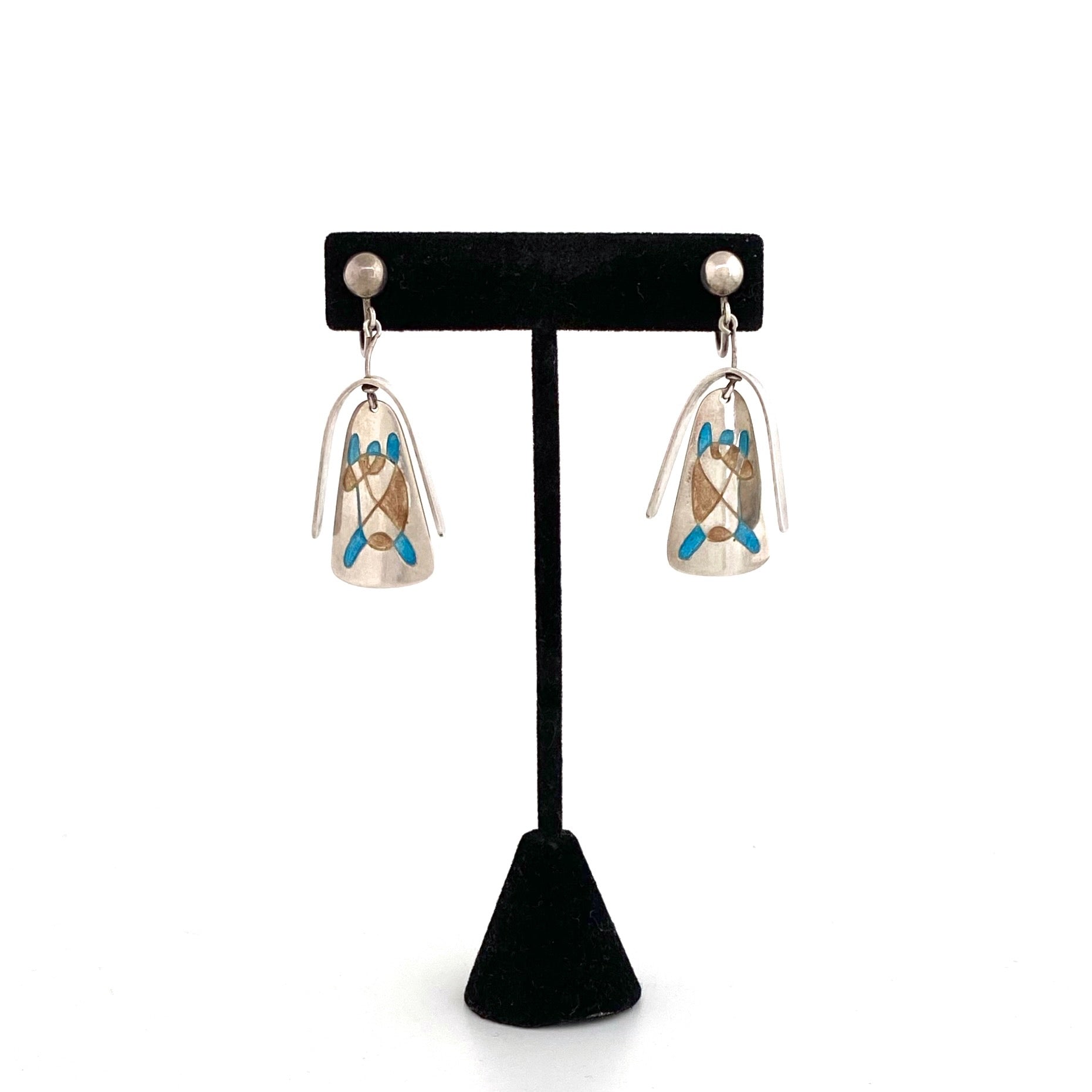 detail vintage silver enamel abstract figure kinetic drop earrings Modernist jewelry design