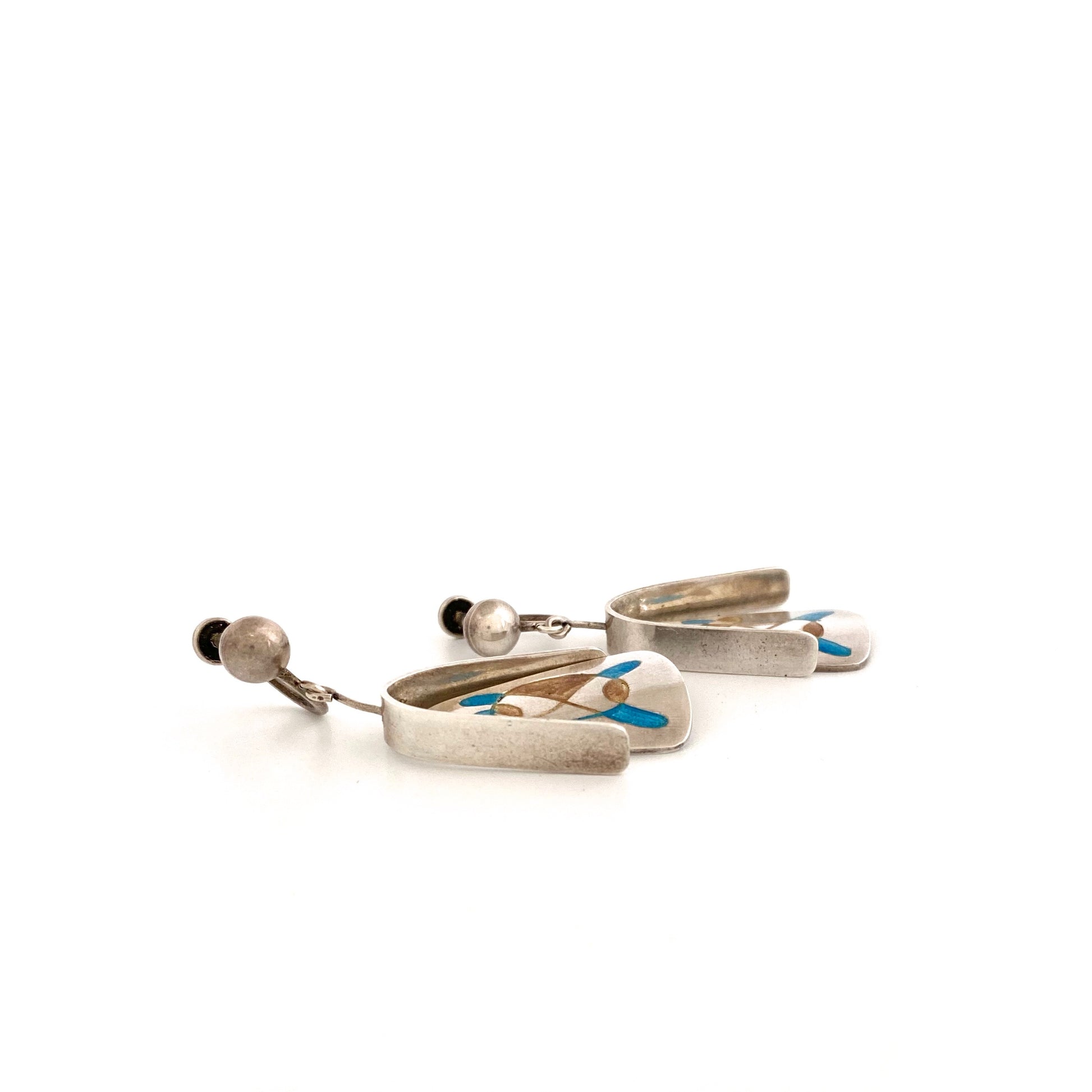 profile vintage silver enamel abstract figure kinetic drop earrings Modernist jewelry design