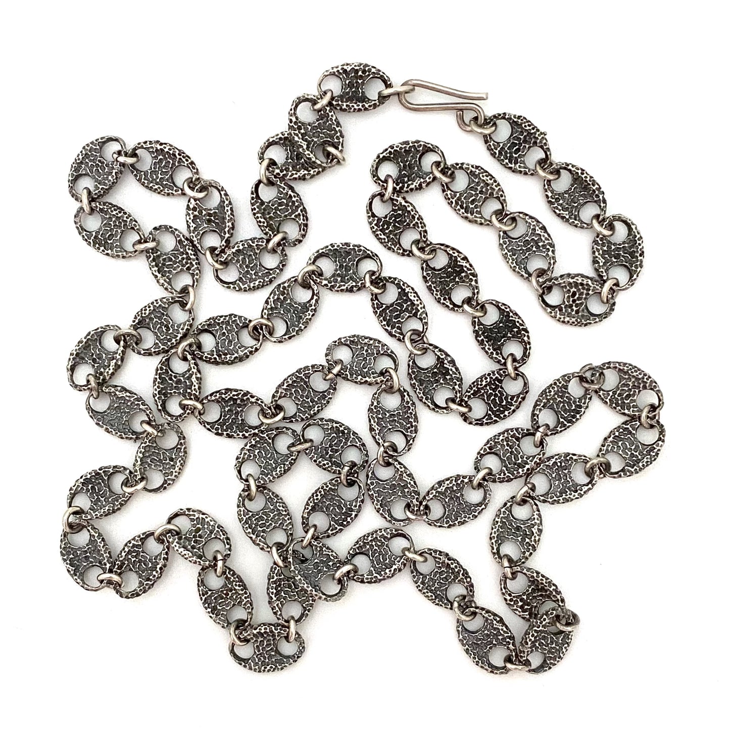 detail vintage silver heavy textured anchor link gucci link long chain necklace