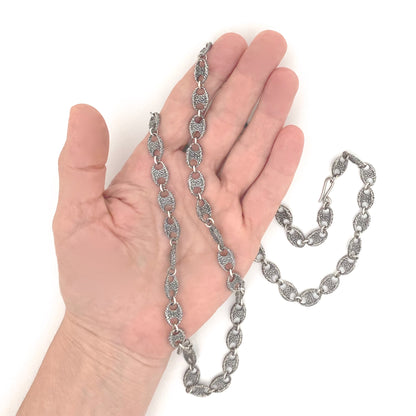 scale vintage silver heavy textured anchor link gucci link long chain necklace