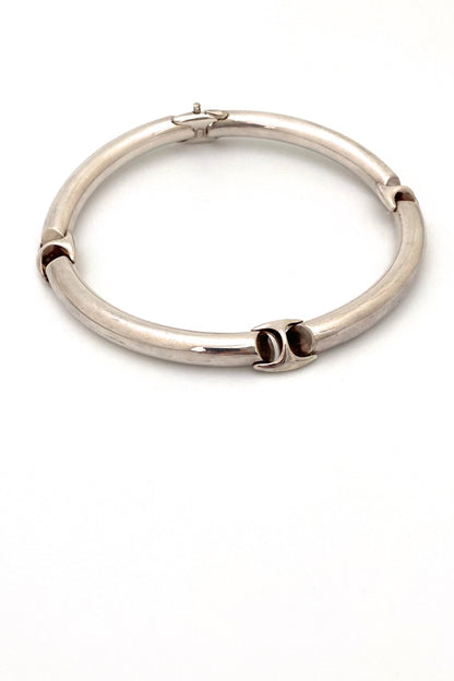 vintage silver heavy and thick neck ring necklace Italy postmodern jewelry design