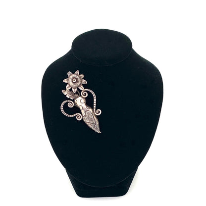 vintage silver postmodern flower heart brooch pendant