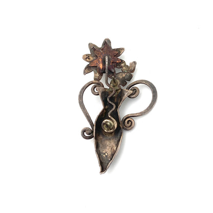 vintage silver postmodern flower heart brooch pendant