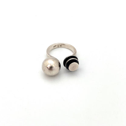 silver sphere & discs ring