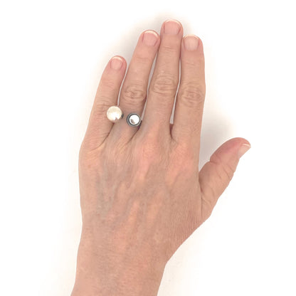 scale vintage silver sphere and discs ring Modernist jewelry design