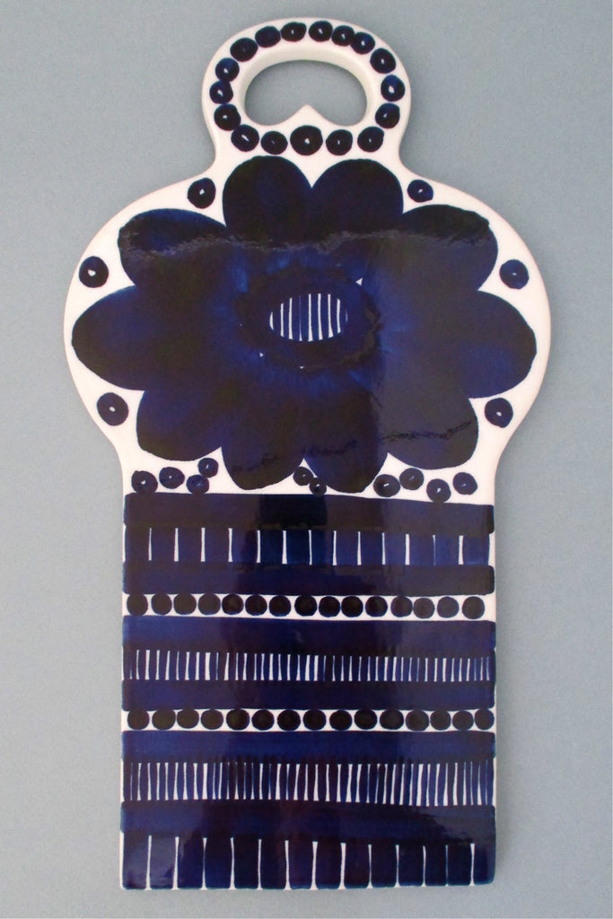 Arabia Finland vintage modernist ceramic Valencia cheese board trivet by Ulla Procope