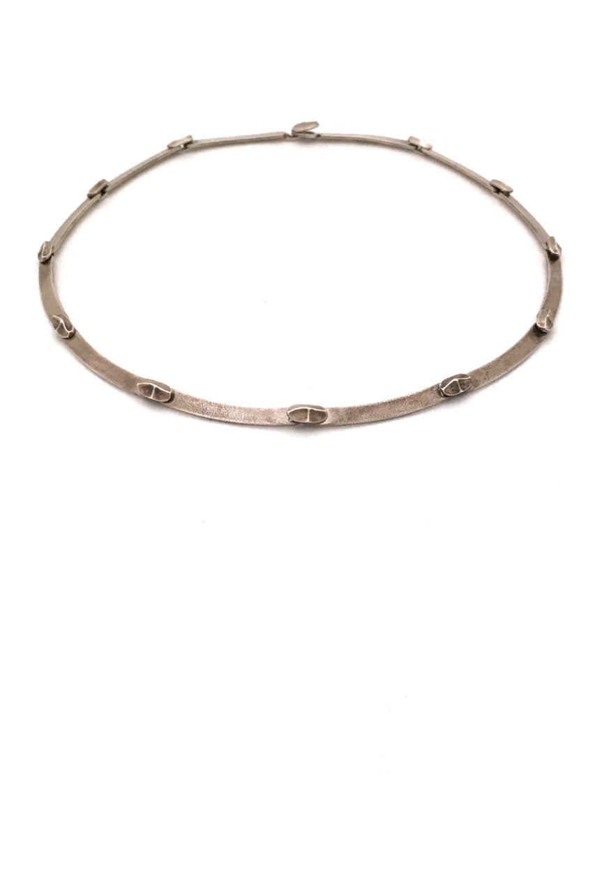 Lapponia Finland vintage silver Labyrinth choker necklace by Bjorn Weckstrom 1979 Scandinavian Modernist jewelry design