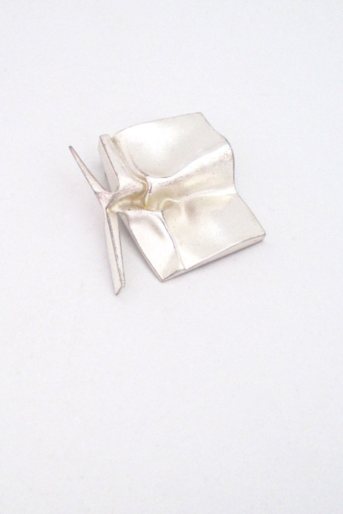 Bjorn Weckstrom for Lapponia Finland vintage silver sculptural brooch pendant