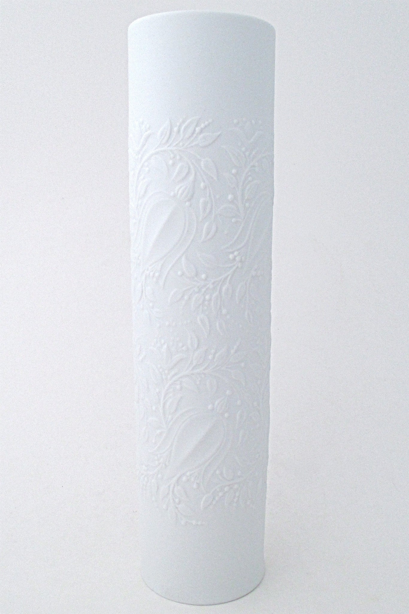 Bjorn Wiinblad for Rosenthal vintage modernist tall porcelain vines & flowers vase