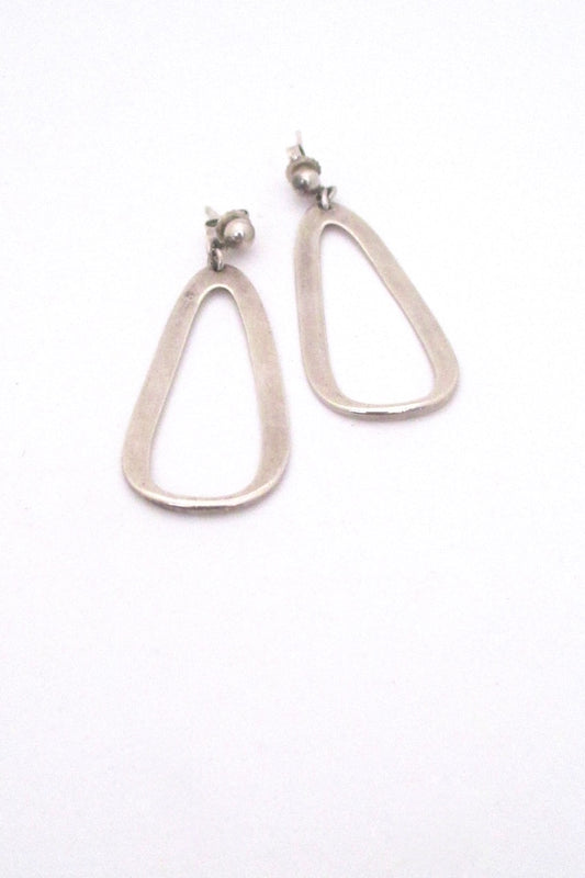 Darla Hesse Canada vintage silver drop earrings