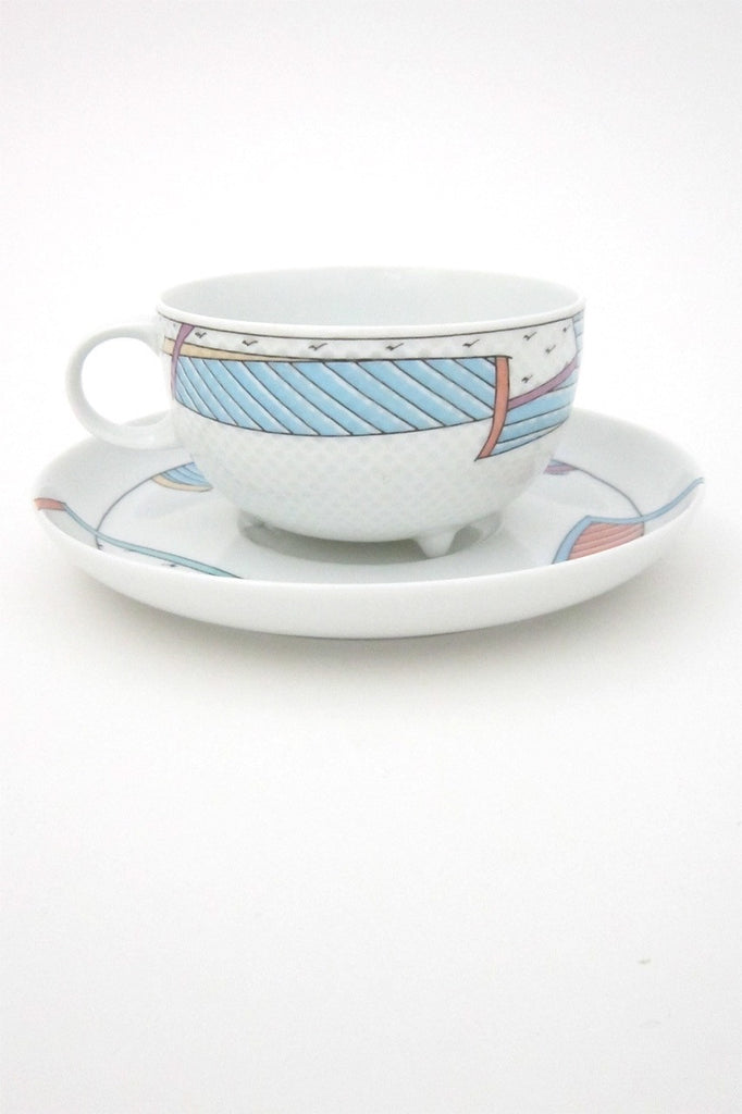 Tapio Wirkkala and Dorothy Hafner for Rosenthal vintage Century New Wave cup and saucer