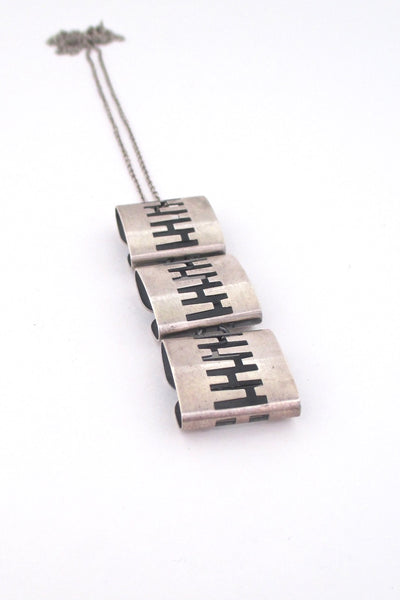 Elis Kauppi Kupittaan Kulta Finland large vintage silver kinetic modernist pendant necklace
