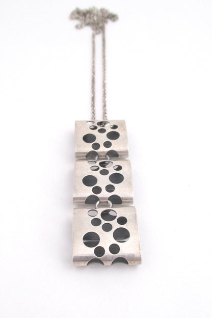 Elis Kauppi for Kupittaan Kulta long kinetic pierced silver pendant necklace