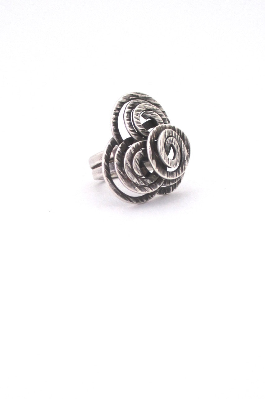 Elis Kauppi for Kupittaan Kulta Finland vintage textured silver spirals ring mid century Scandinavian Modern design