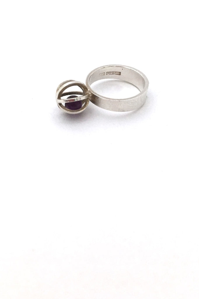 detail Elis Kauppi for Kupittaan Kulta Finland vintage silver amethyst caged sphere modernist ring