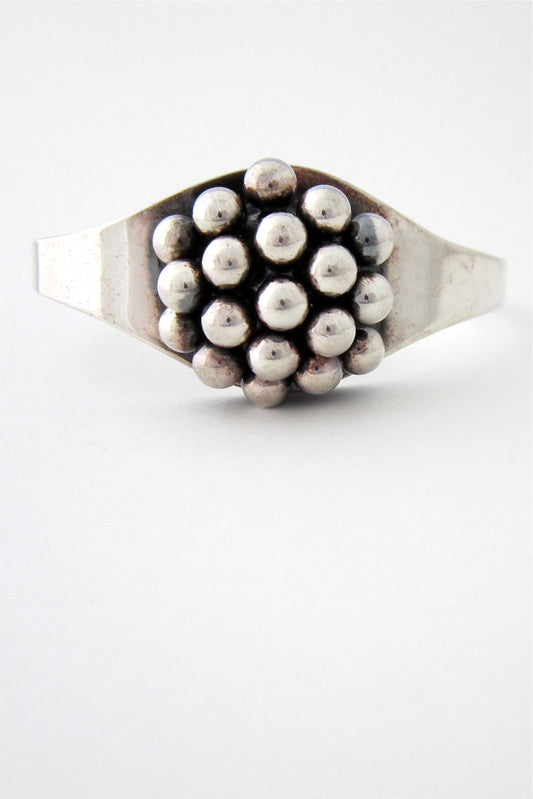 Erik Granit Finland kinetic silver bracelet